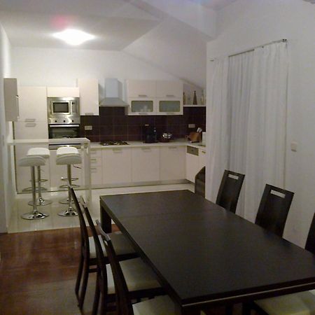 Apartments Milka Trogir Ruang foto