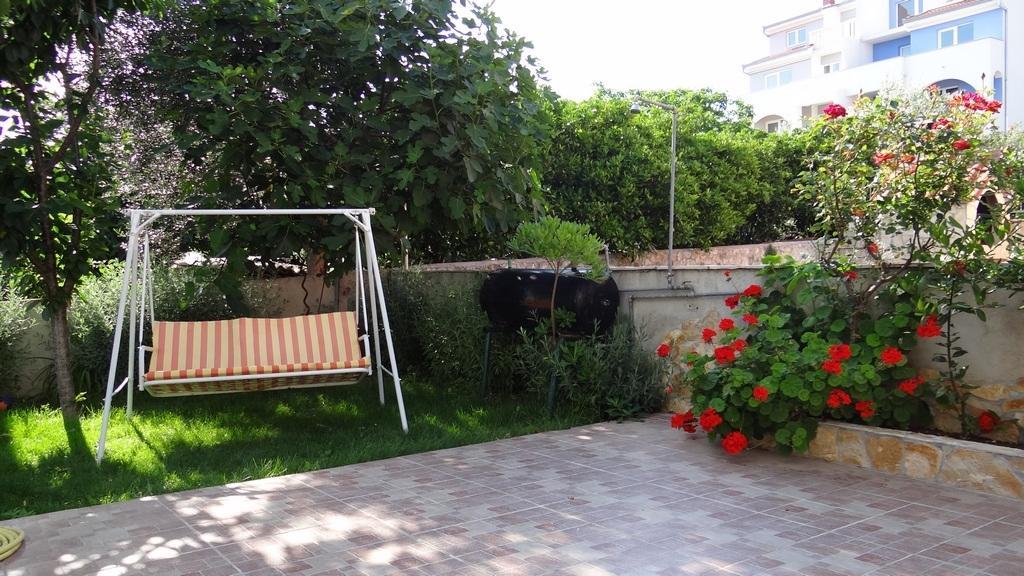Apartments Milka Trogir Bagian luar foto