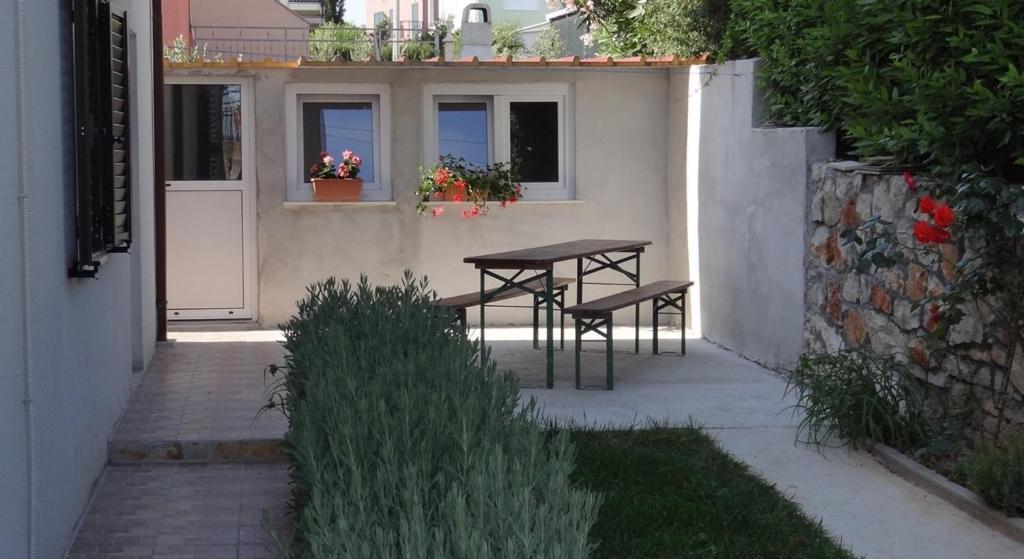 Apartments Milka Trogir Bagian luar foto