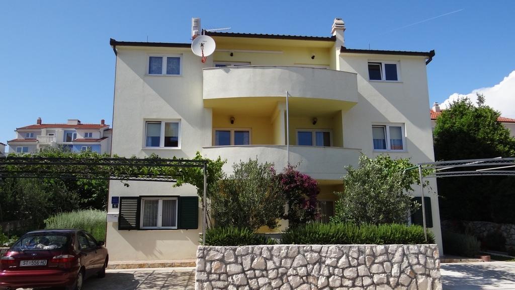 Apartments Milka Trogir Bagian luar foto