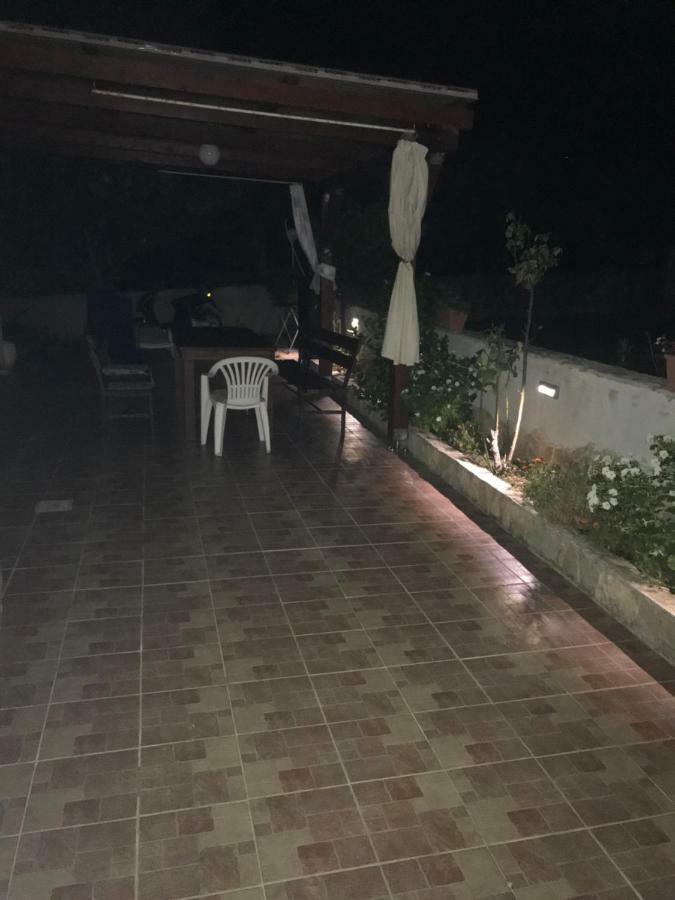 Apartments Milka Trogir Bagian luar foto